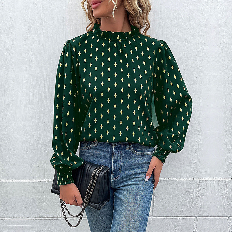 Damblus med elegant krage och modernt mönster Mirla-Eva Jonsson