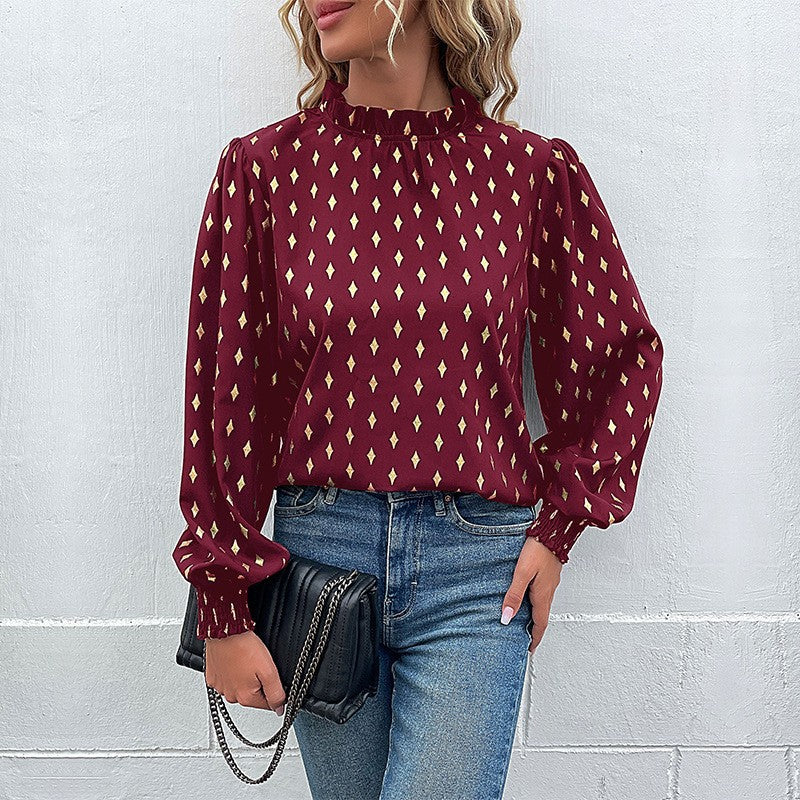 Damblus med elegant krage och modernt mönster Mirla-Eva Jonsson