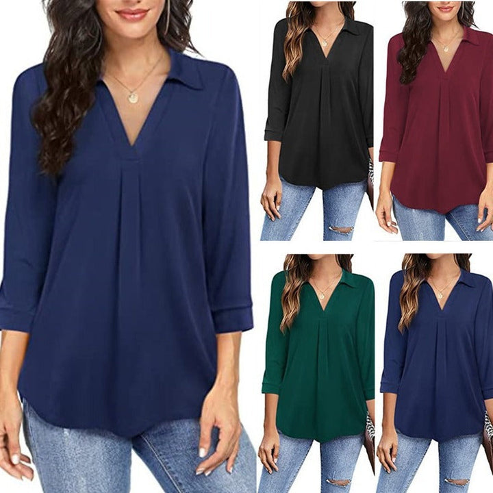 Damblus med modern V-ringning och elegant veckning Mirla-Eva Jonsson