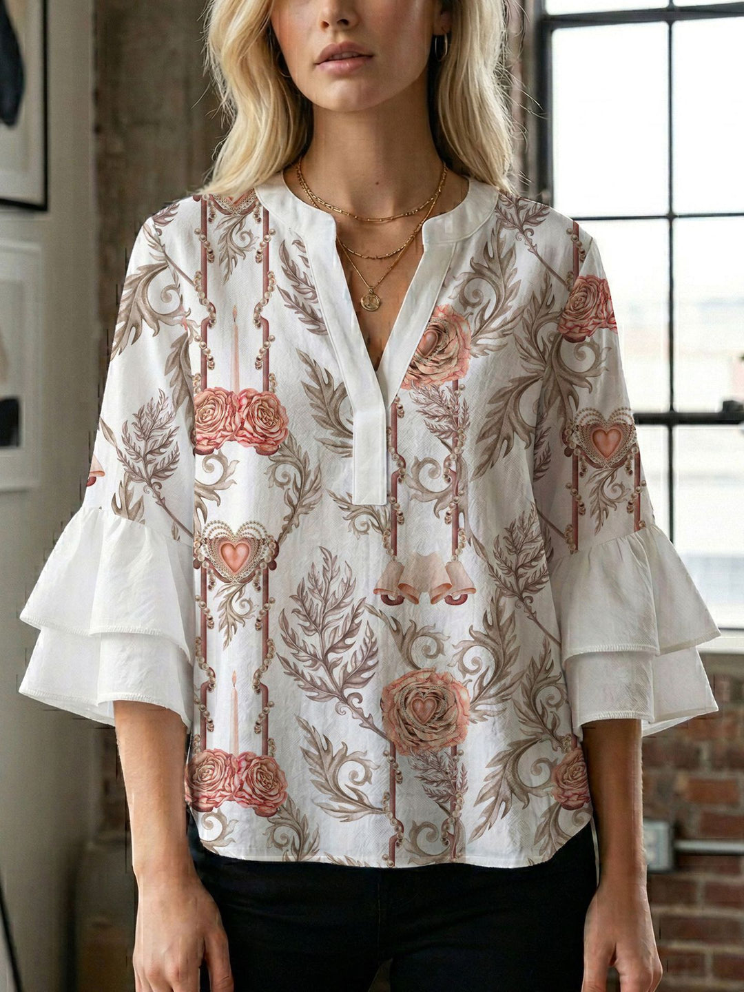 Damblus med underbart blommönster Mirla-Eva Jonsson