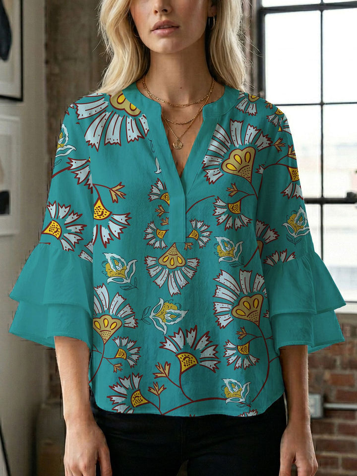 Damblus med underbart blommönster Mirla-Eva Jonsson