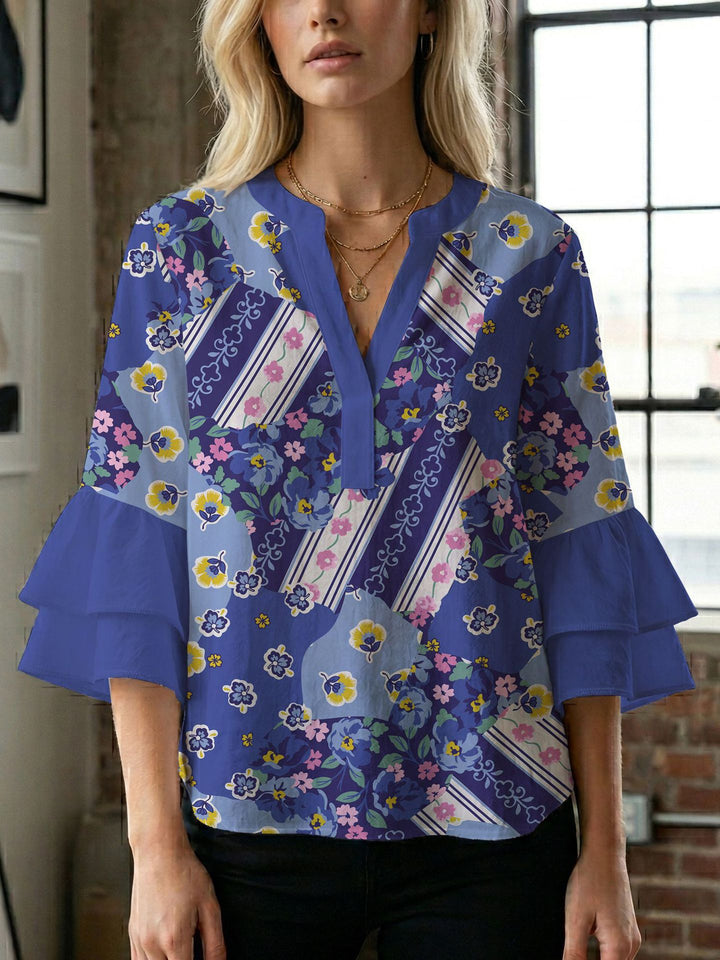 Damblus med underbart blommönster Mirla-Eva Jonsson