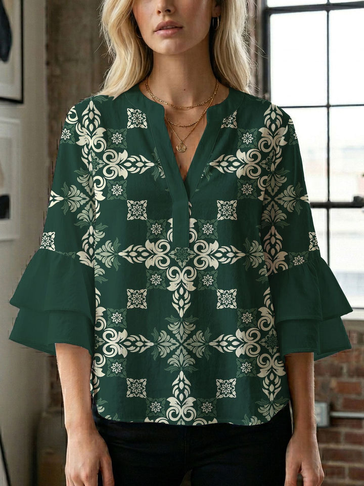 Damblus med underbart blommönster Mirla-Eva Jonsson