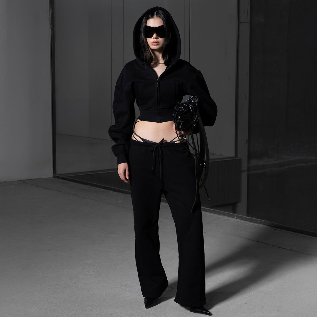 Damdens mode sweat-outfit med huva och konstpälsdetaljer Mirla-Eva Jonsson