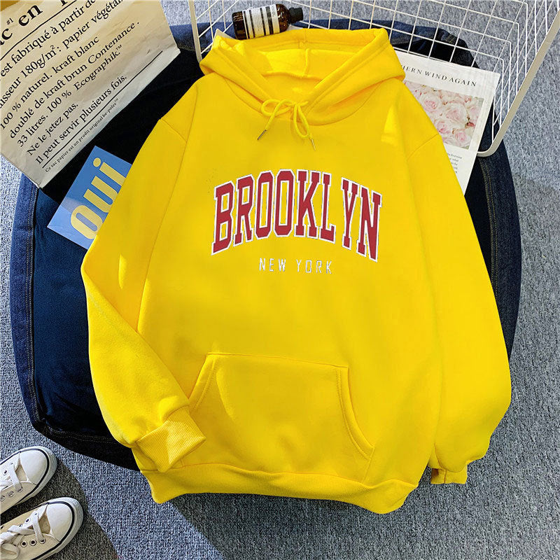 Damdtröja med stiligt Brooklyn-tryck Mirla-Eva Jonsson