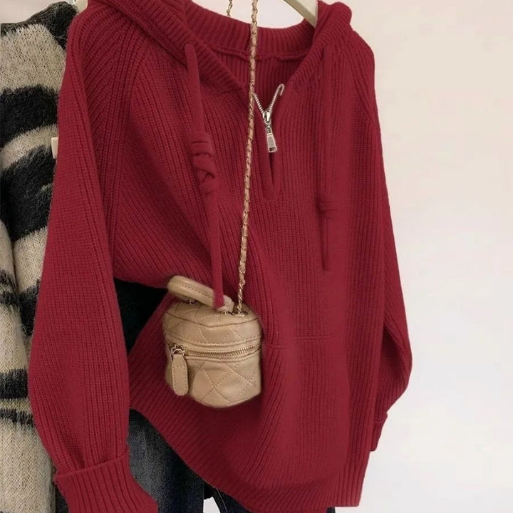 Dame Avslappnad Hoodie med Strukturerad Ribbdesign och Sensuell Dragkedja Mirla-Eva Jonsson