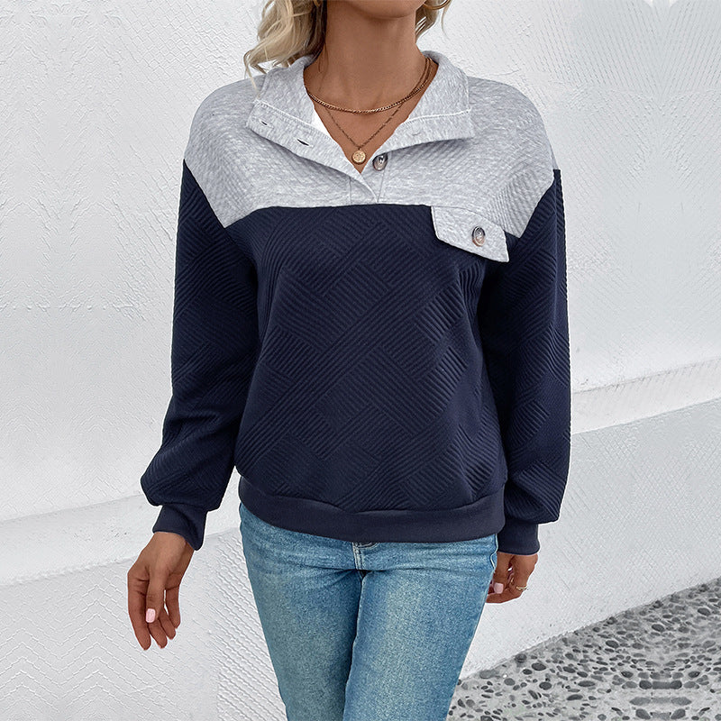 Dame Avslappnad Sweatshirt med Strukturerad Design och Knappdetaljer Mirla-Eva Jonsson