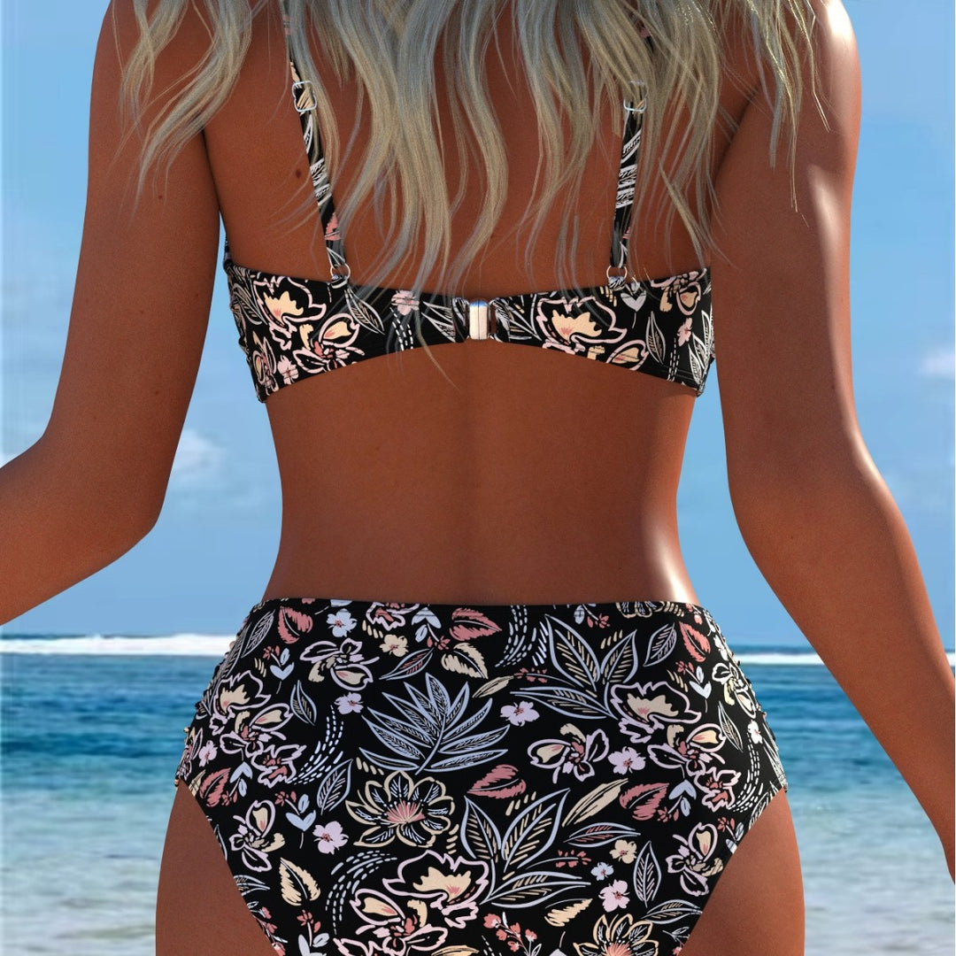 Dame Balconette-bikini med hög midje-snitt och dekorativt snäckdetalj Mirla-Eva Jonsson