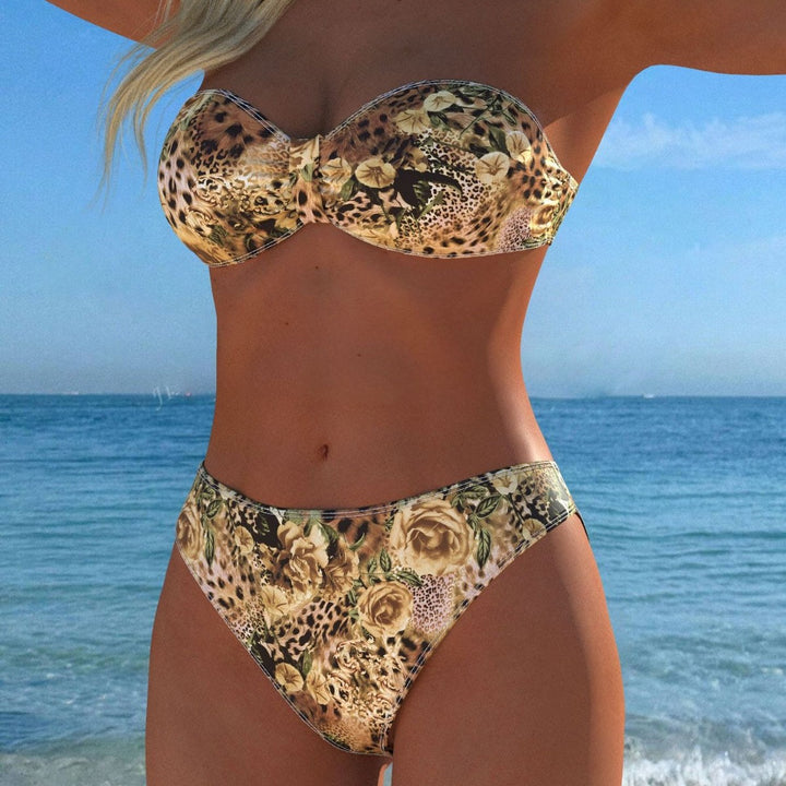 Dame Bandeau-bikini med blommönster och djurmönster Mirla-Eva Jonsson