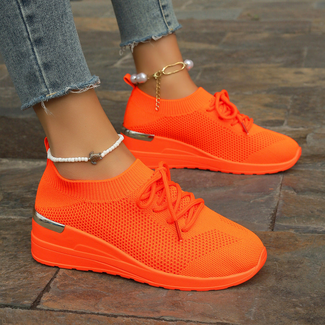 Dame Bekväma sport-sneakers med andningsbart yttermaterial och elegant platåsula Mirla-Eva Jonsson