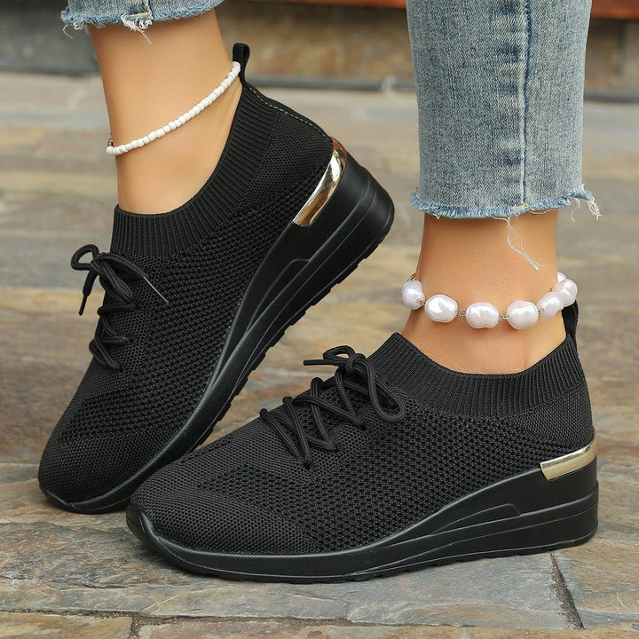 Dame Bekväma sport-sneakers med andningsbart yttermaterial och elegant platåsula Mirla-Eva Jonsson