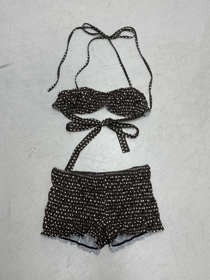 Dame Bikini-set med bedårande volangdetalj och modernt prickmönster Mirla-Eva Jonsson
