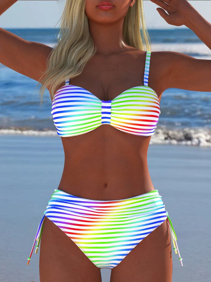 Dame Bikini-set med stiligt rutig mönster och guldfärgade accenter Mirla-Eva Jonsson
