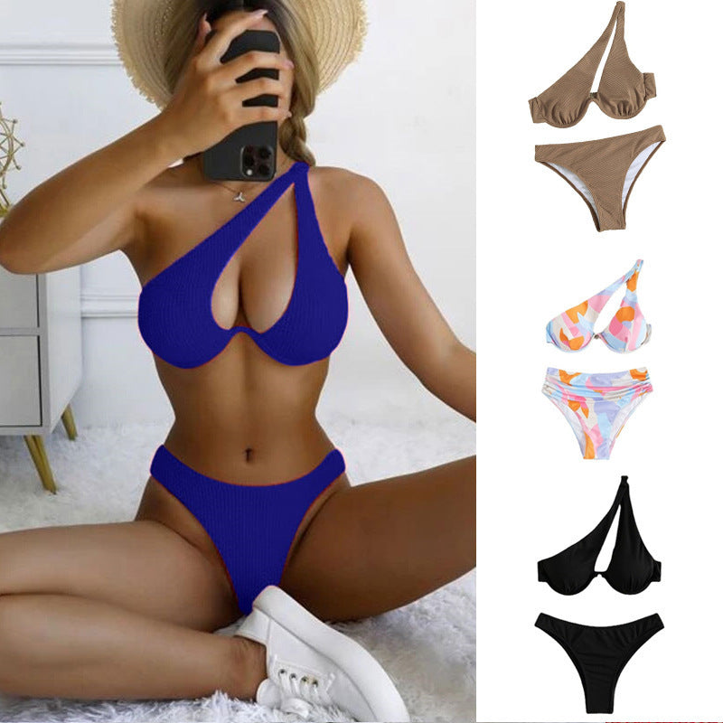 Dame Bikini-set med triangulärt överdel och högskuren underdel Mirla-Eva Jonsson