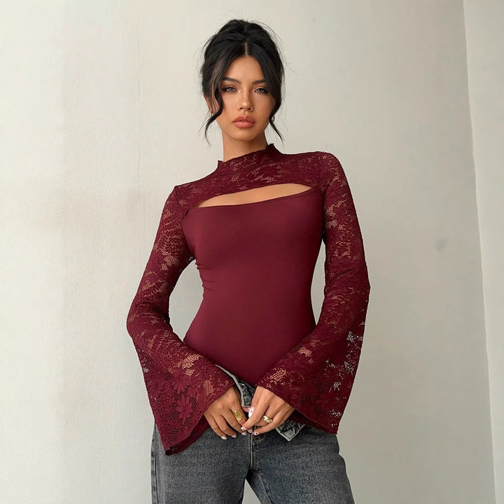 Dame Body med transparenta spetsärmar och modern cut-out Mirla-Eva Jonsson