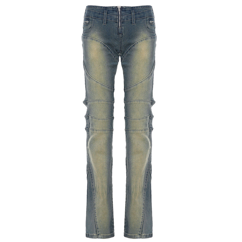 Dame Bootcut Jeans med moderiktig snitt och stiliga slitna detaljer Mirla-Eva Jonsson