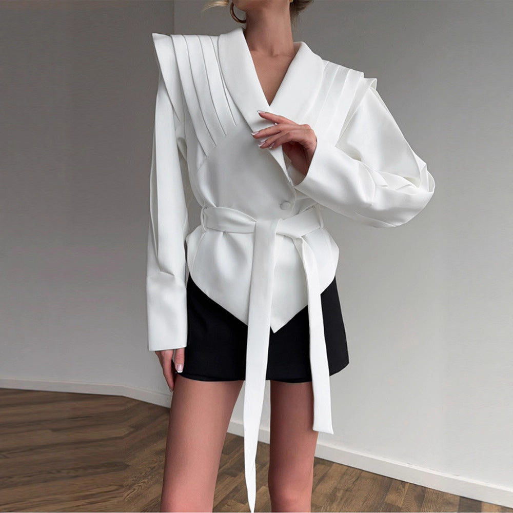Dame Couture Blazer med elegant krage och midjebälte Mirla-Eva Jonsson
