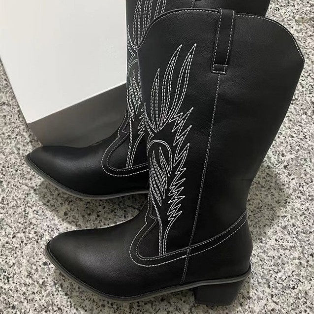 Dame Cowboystövlar med hög klack och konstfulla broderier Mirla-Eva Jonsson