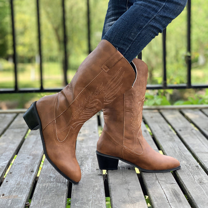 Dame Cowboystövlar med hög klack och konstfulla broderier Mirla-Eva Jonsson