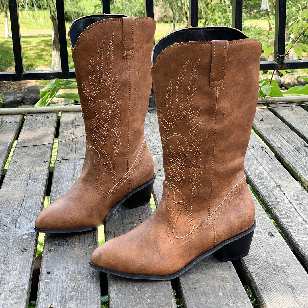 Dame Cowboystövlar med hög klack och konstfulla broderier Mirla-Eva Jonsson