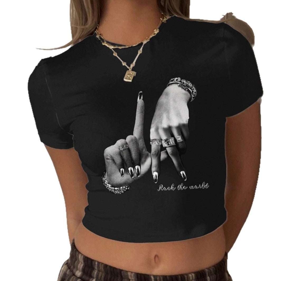 Dame Crop-T-shirt med artistisk handdesign och inspirerande text Mirla-Eva Jonsson