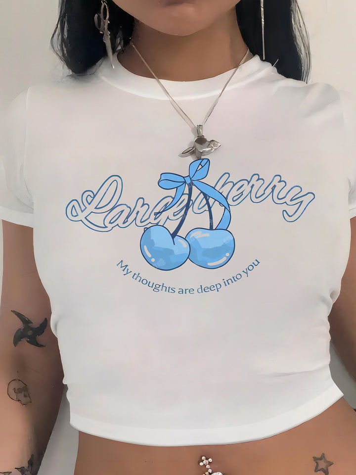 Dame Crop-T-shirt med fruktig körsbärdesign och lös passform Mirla-Eva Jonsson