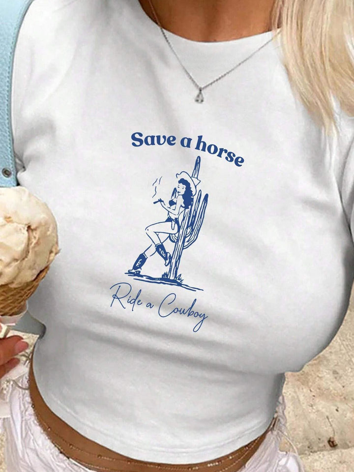 Dame Crop-T-shirt med kreativ nostalgi-tryck och avslappnad skärning Mirla-Eva Jonsson