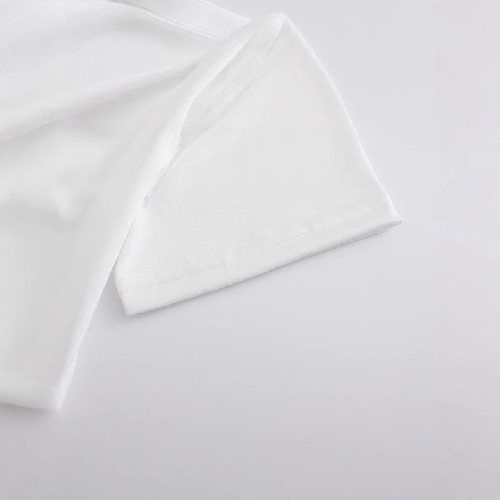 Dame Crop-T-shirt med kreativt landsflaggsdesign Mirla-Eva Jonsson