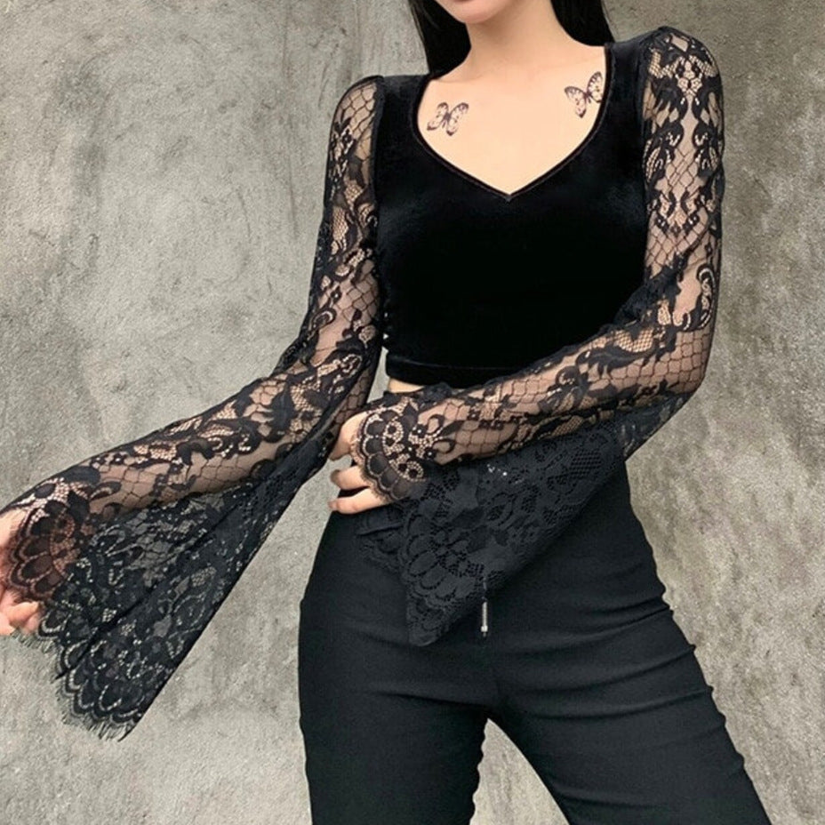 Dame Crop-Top med eleganta spetsärmar och figurnära skärning Mirla-Eva Jonsson