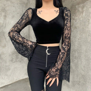 Dame Crop-Top med eleganta spetsärmar och figurnära skärning Mirla-Eva Jonsson