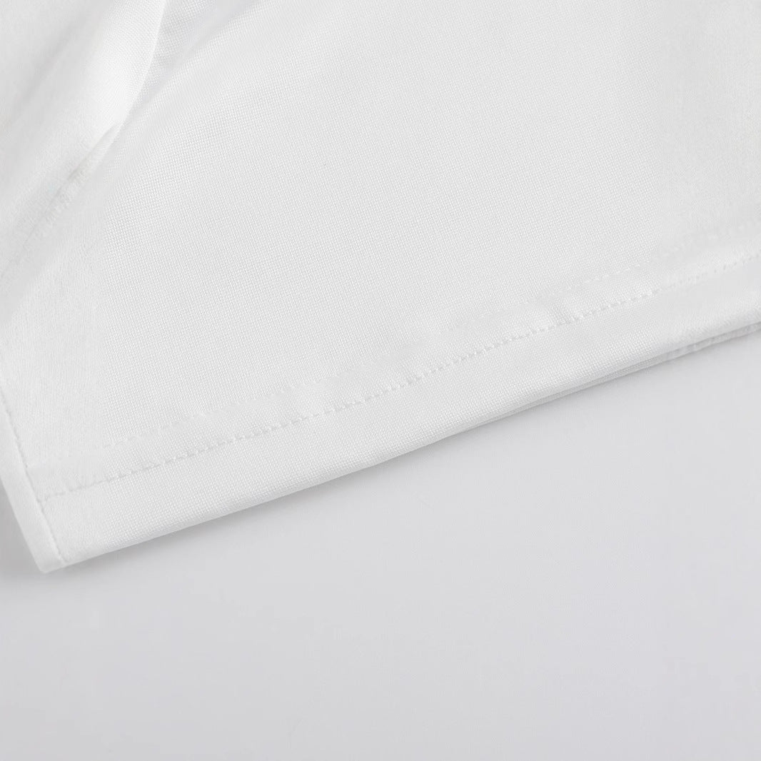 Dame Crop Top med fruktigt körsbärsmotiv och lekfull design Mirla-Eva Jonsson
