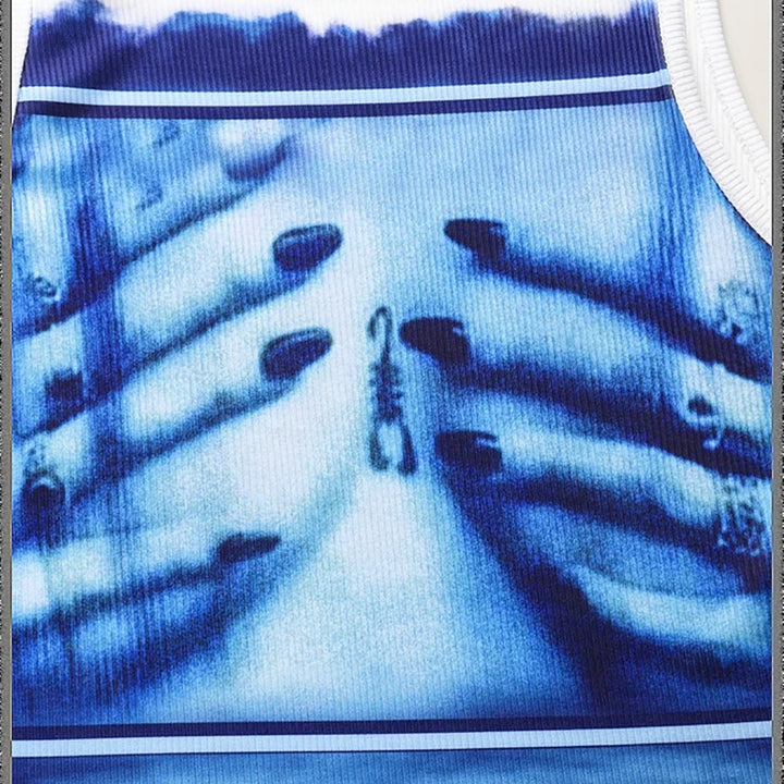 Dame Crop-Top med kreativ fotoprint och figursmickrande snitt Mirla-Eva Jonsson