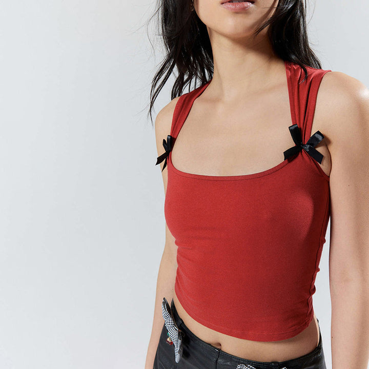 Dame Crop-top med lekfulla rosettdetaljer Eva Jonsson-Eva Jonsson