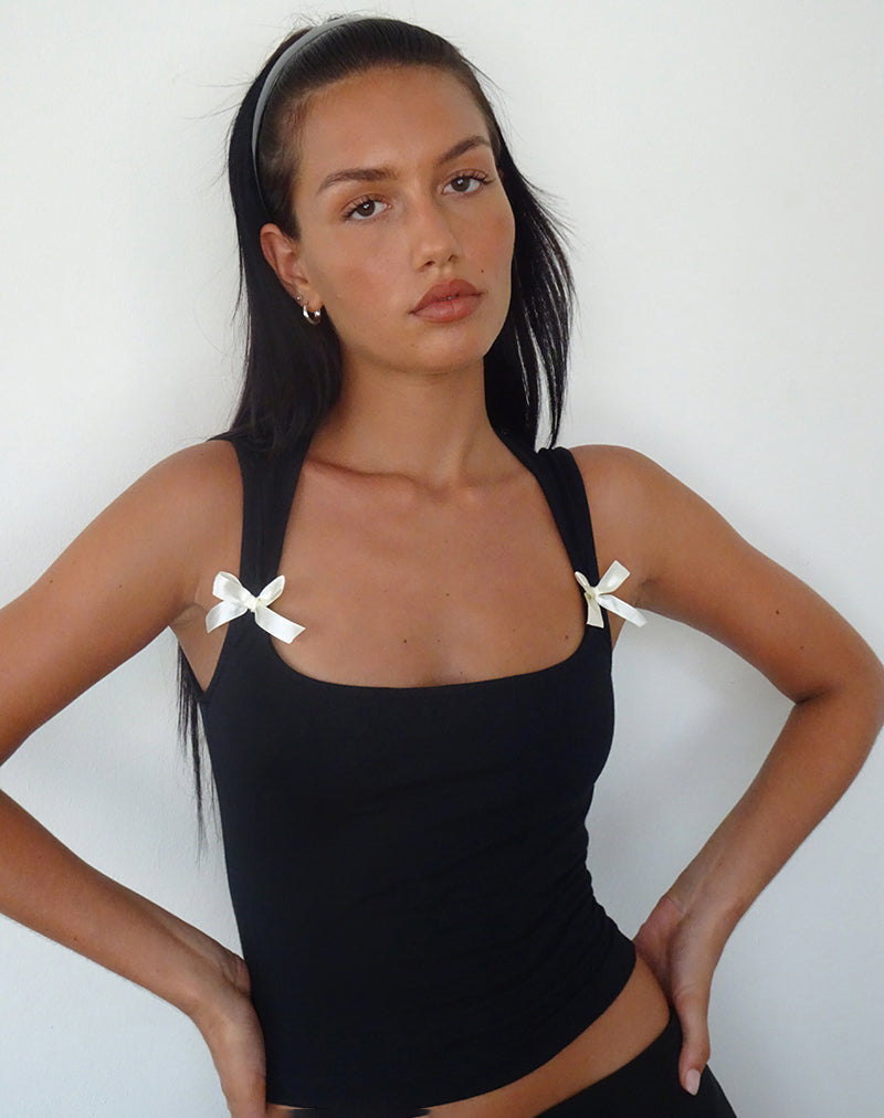 Dame Crop-top med lekfulla rosettdetaljer Eva Jonsson-Eva Jonsson