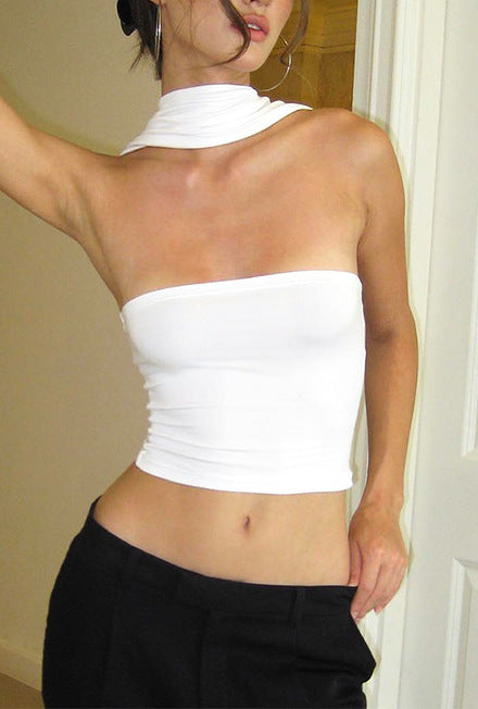 Dame Crop-top med snygg v-ringning och figurnära skärning Mirla-Eva Jonsson