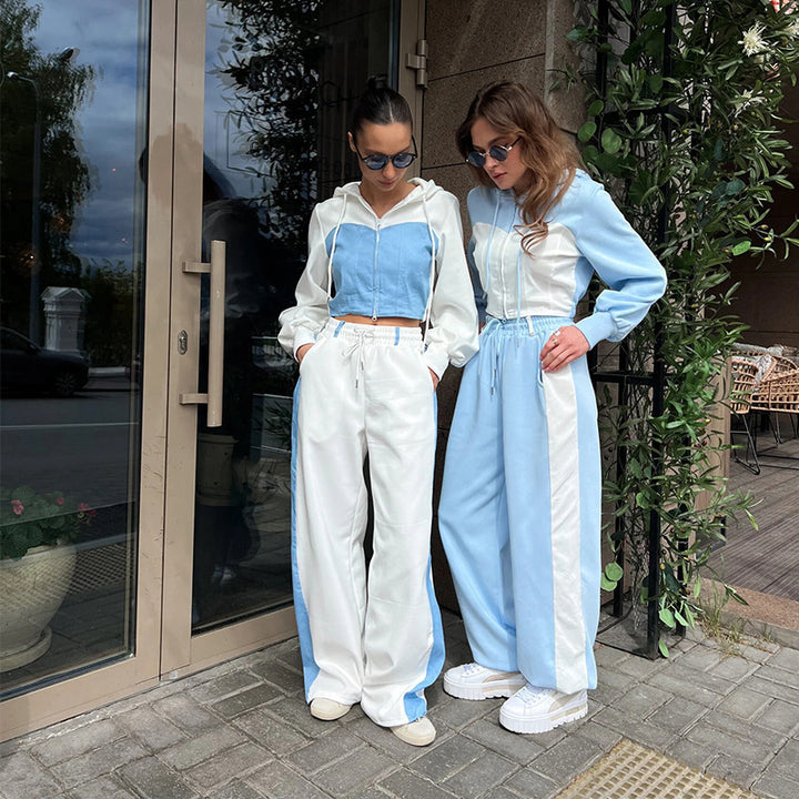 Dame Cropped hoodie med praktisk dragkedja och bekväm passform Mirla-Eva Jonsson