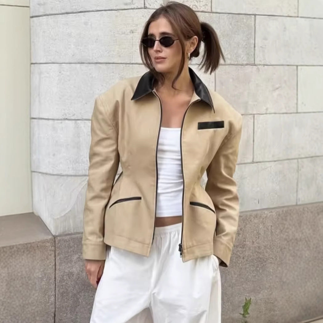 Dame Designer Steppjacka med spännande kontrastkrage och minimalistiska fickor Eva Jonsson-Eva Jonsson