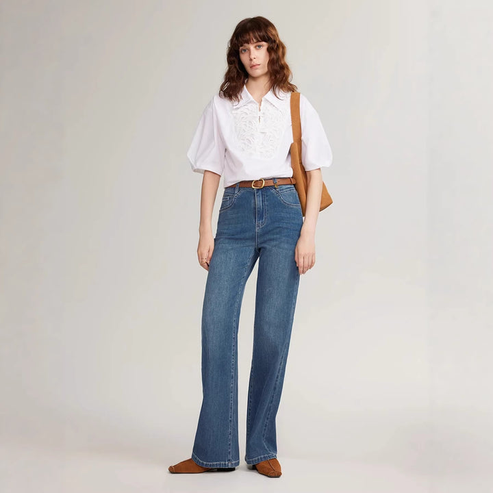 Dame Elegant Blus med drömmande broderidesign och knapppdetaljer Mirla-Eva Jonsson