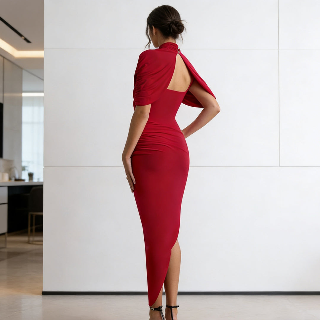 Dame Elegant Draperat Maxiklänning med hög krage och sidofraktion Mirla-Eva Jonsson
