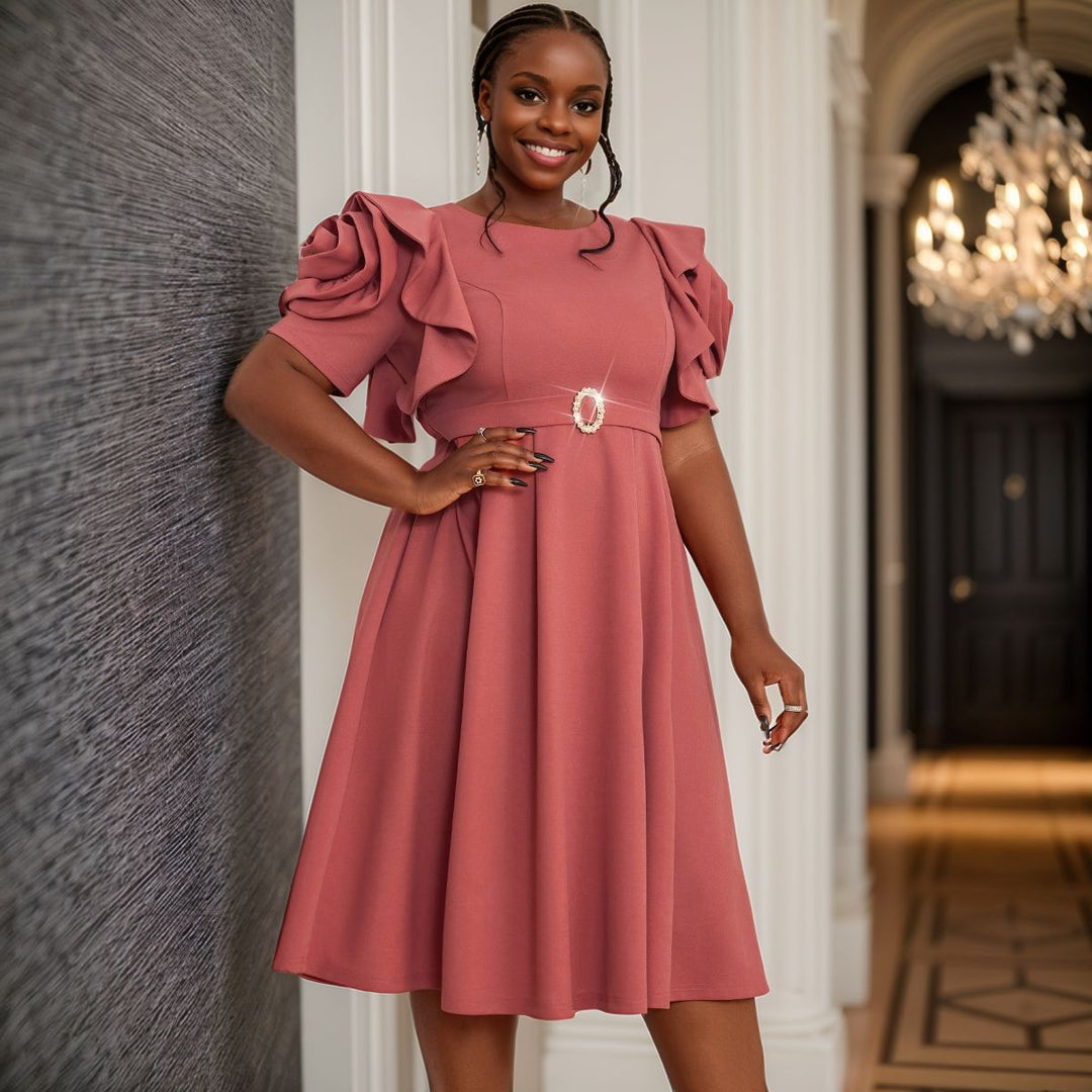 Dame Elegant Midi-klänning med voluminösa rynkade ärmar och glittrande prydnadsdetalj Mirla-Eva Jonsson