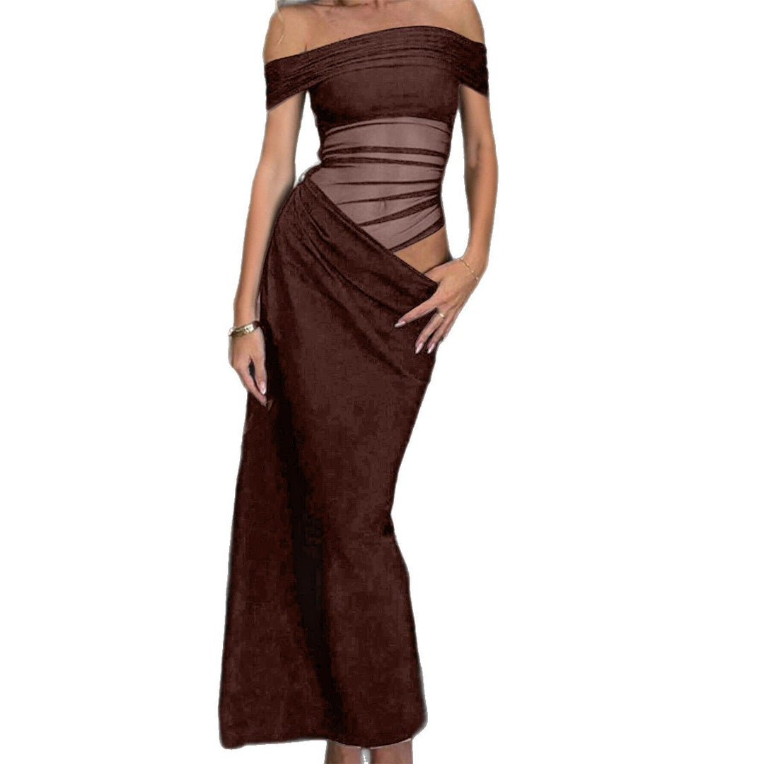 Dame Elegant Off-Shoulder Aftenkjole med figurnær silhuet og draperinger Mirla-Eva Jonsson