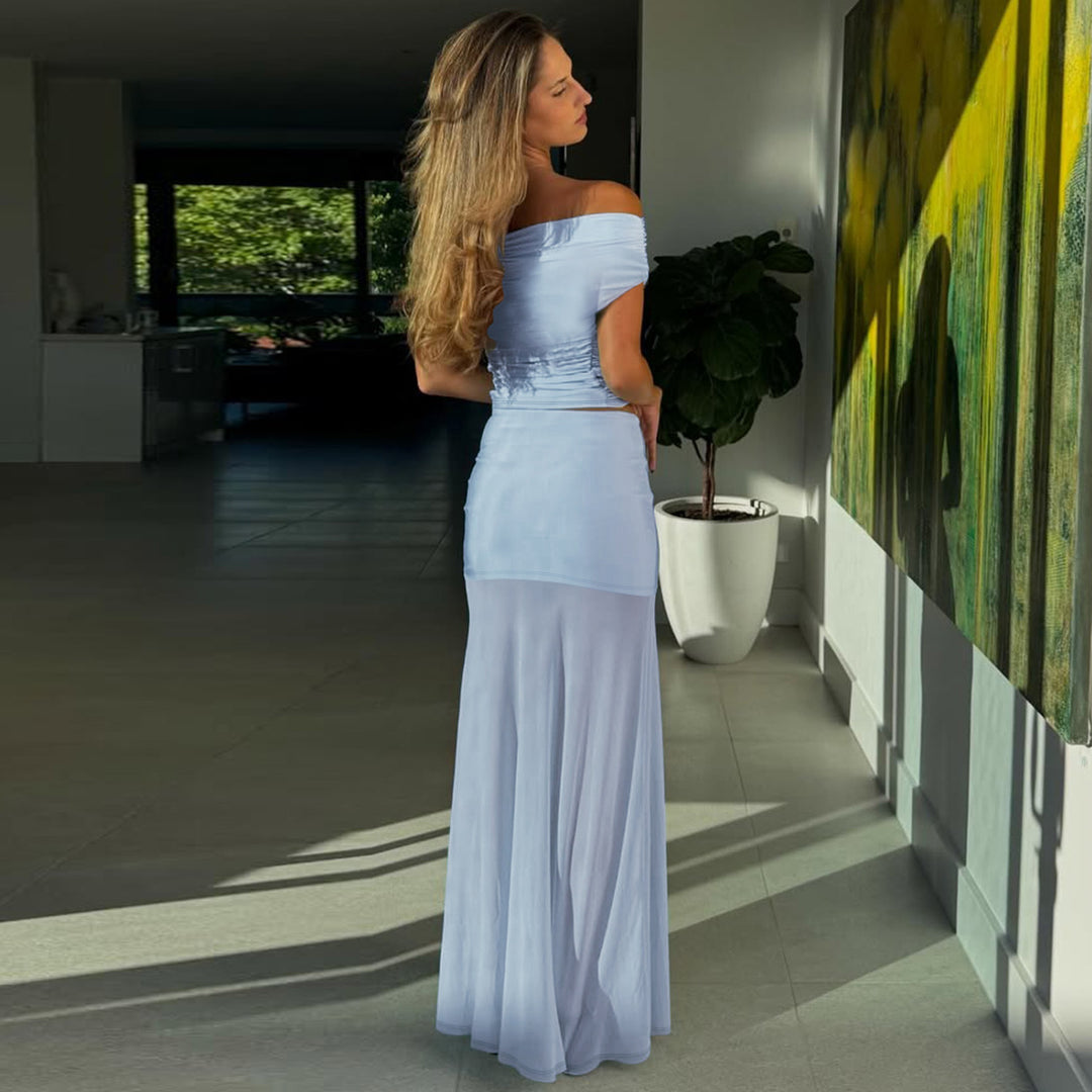 Dame Elegant Off-Shoulder Maxiklänning med rynkad överdel Mirla-Eva Jonsson