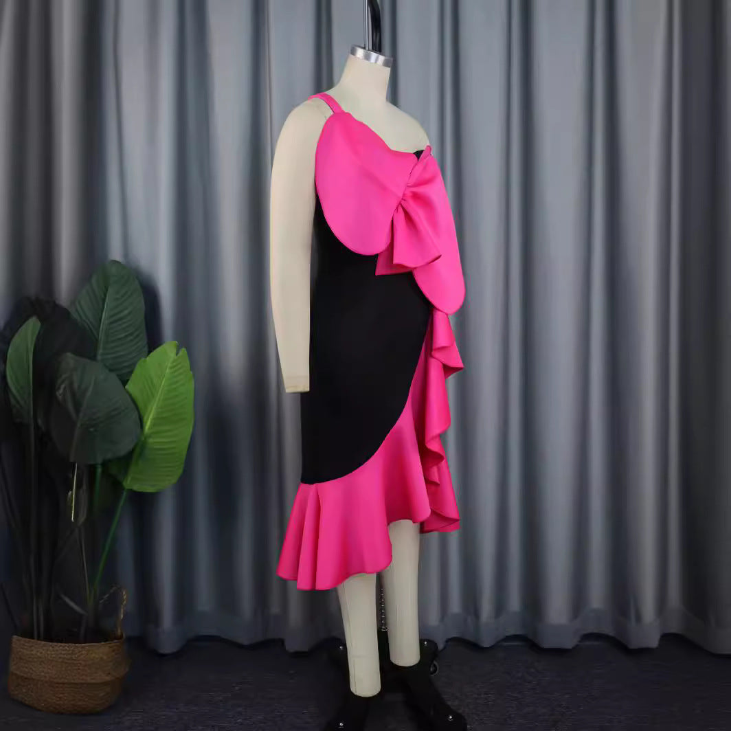 Dame Elegant cocktail dress with statement ruffle design and plus size Mirla-Eva Jonsson