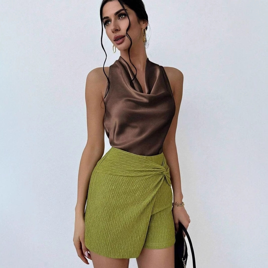 Dame Elegant satin top with chic waterfall neckline Mirla-Eva Jonsson