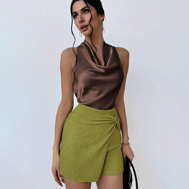 Dame Elegant satin top with chic waterfall neckline Mirla-Eva Jonsson