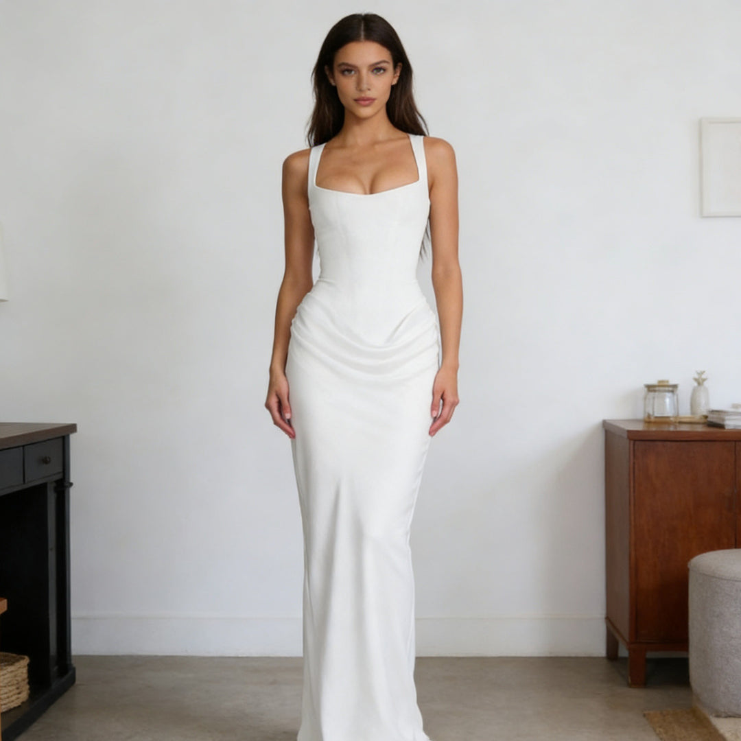 Dame Elegant wrap dress with off-shoulder straps and sophisticated draping detail Mirla-Eva Jonsson