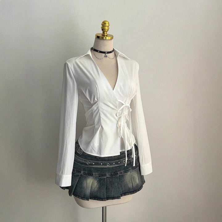 Dame Elegant wrap top with fine ruffle details Mirla-Eva Jonsson