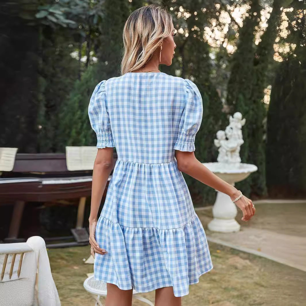 Dame Gingham-klänning med volanger och puffärmar Mirla-Eva Jonsson