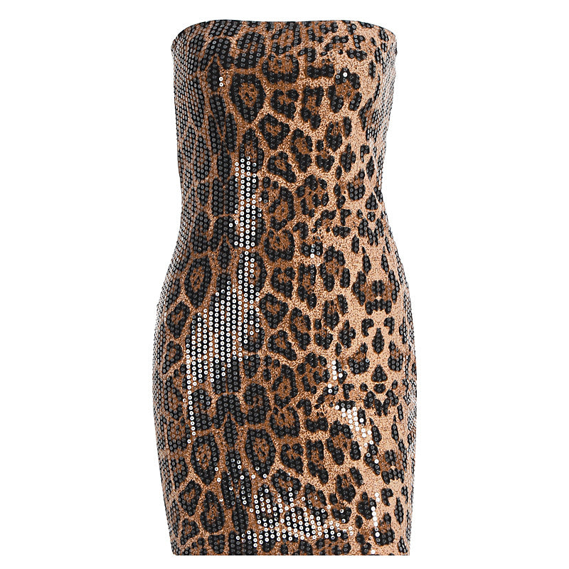 Dame Glittrande Miniklänning med Leopardsmönster och Spaghettiärmar Mirla-Eva Jonsson