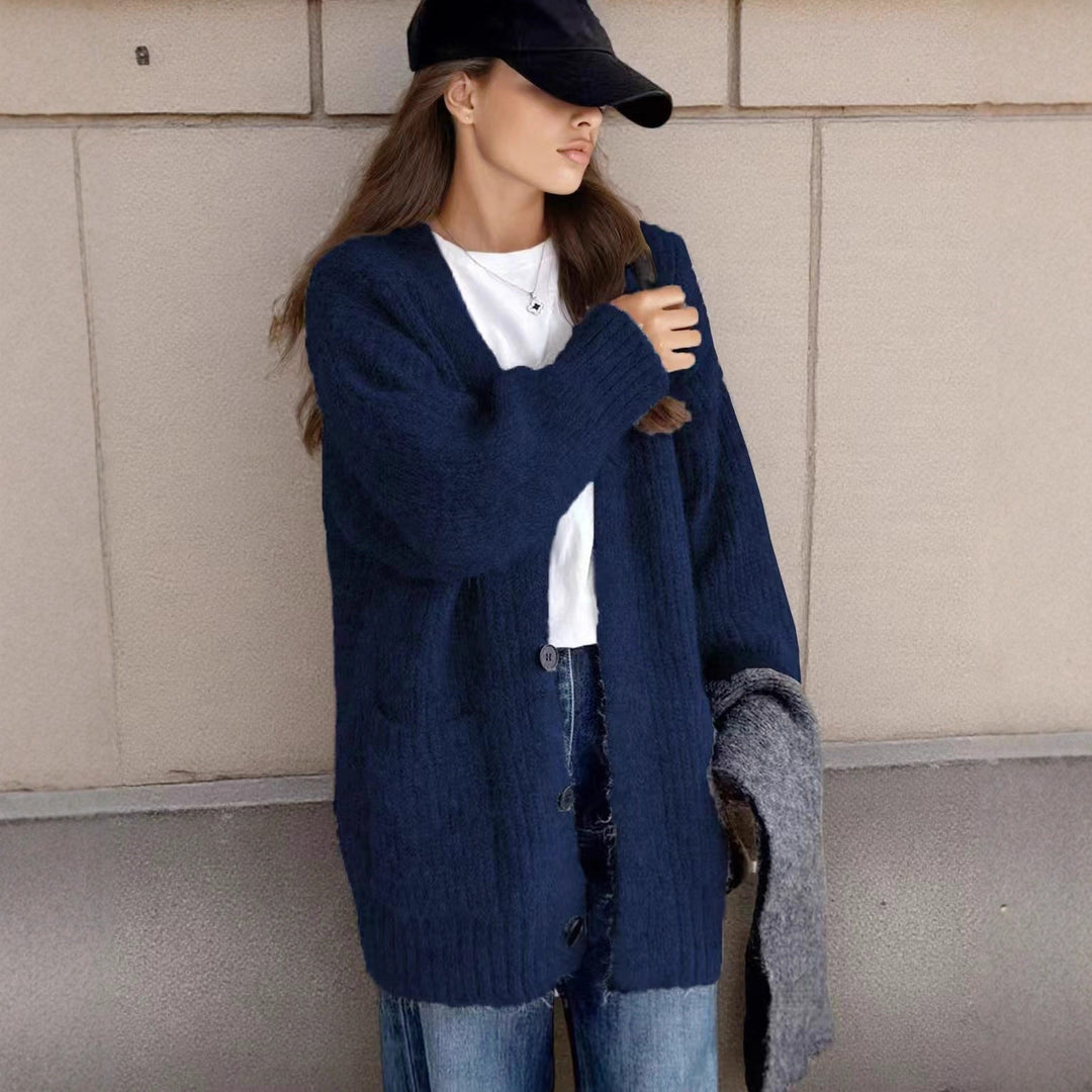 Dame Grovstickad Cardigan med unika strukturmönster och praktiska fickor Eva Jonsson-Eva Jonsson